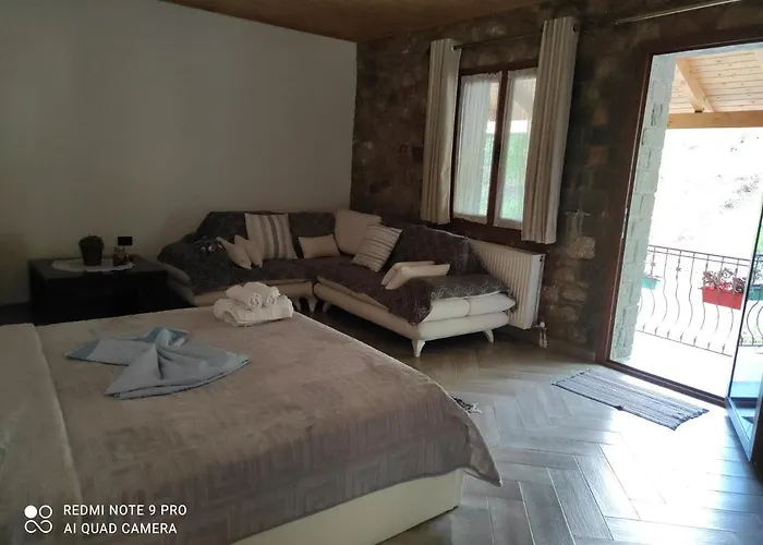 Bujtina Dodo Leskovik